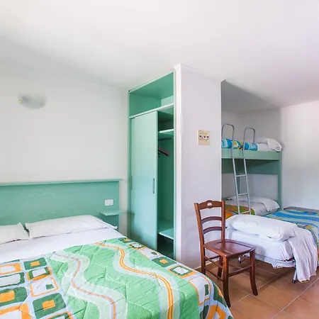 Kompleks wypoczynkowy Villaggio Club Degli Ulivi 4*